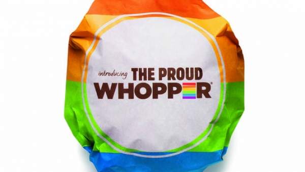 Un whopper gay. Un whopper gay.