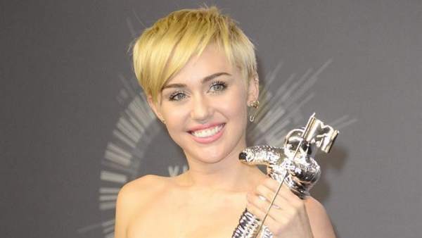 Miley Cyrus, video del año Miley Cyrus, video del año