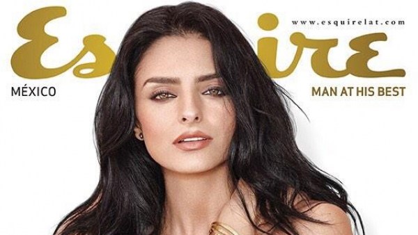 Aislinn Derbez en la portada de Esquire Aislinn Derbez en la portada de Esquire