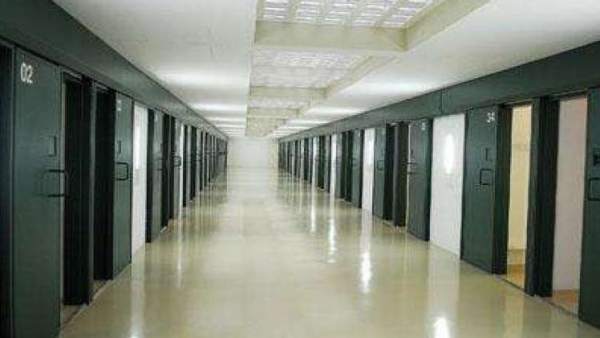 Imagen interior de una prisión Imagen interior de una prisión