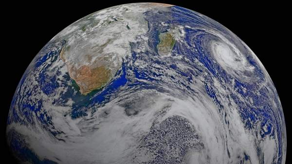 La Tierra y sus fenómenos meteorológicos La Tierra y sus fenómenos meteorológicos